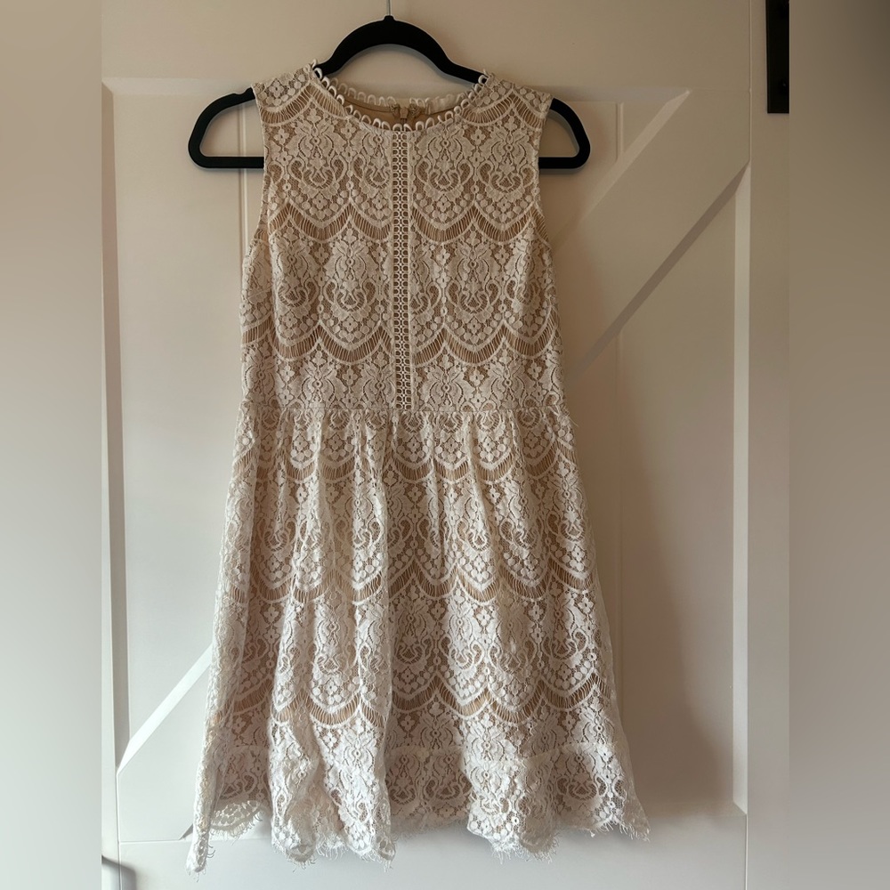 Juniors, lace dress by Altar’d state